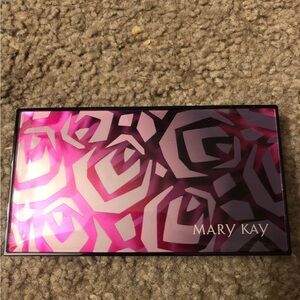 Mary Kay Pink and Purple Geometric Palette